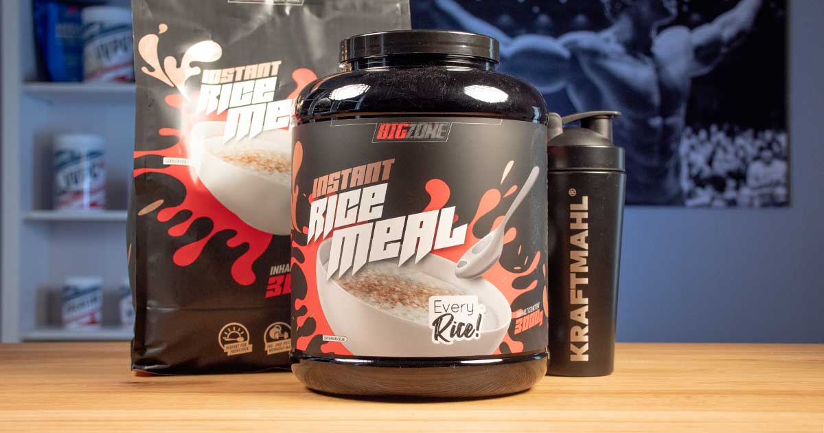Big Zone Rice Meal im Test – Produktfoto mit Dose, Beutel und Kraftmahl Shaker